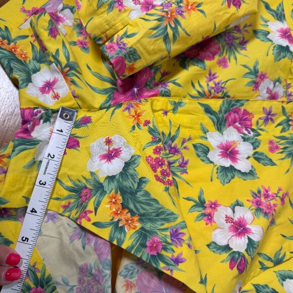 Ralph Ralph Lauren Yellow Floral Shorts Sz 12 - Picture 9 of 9